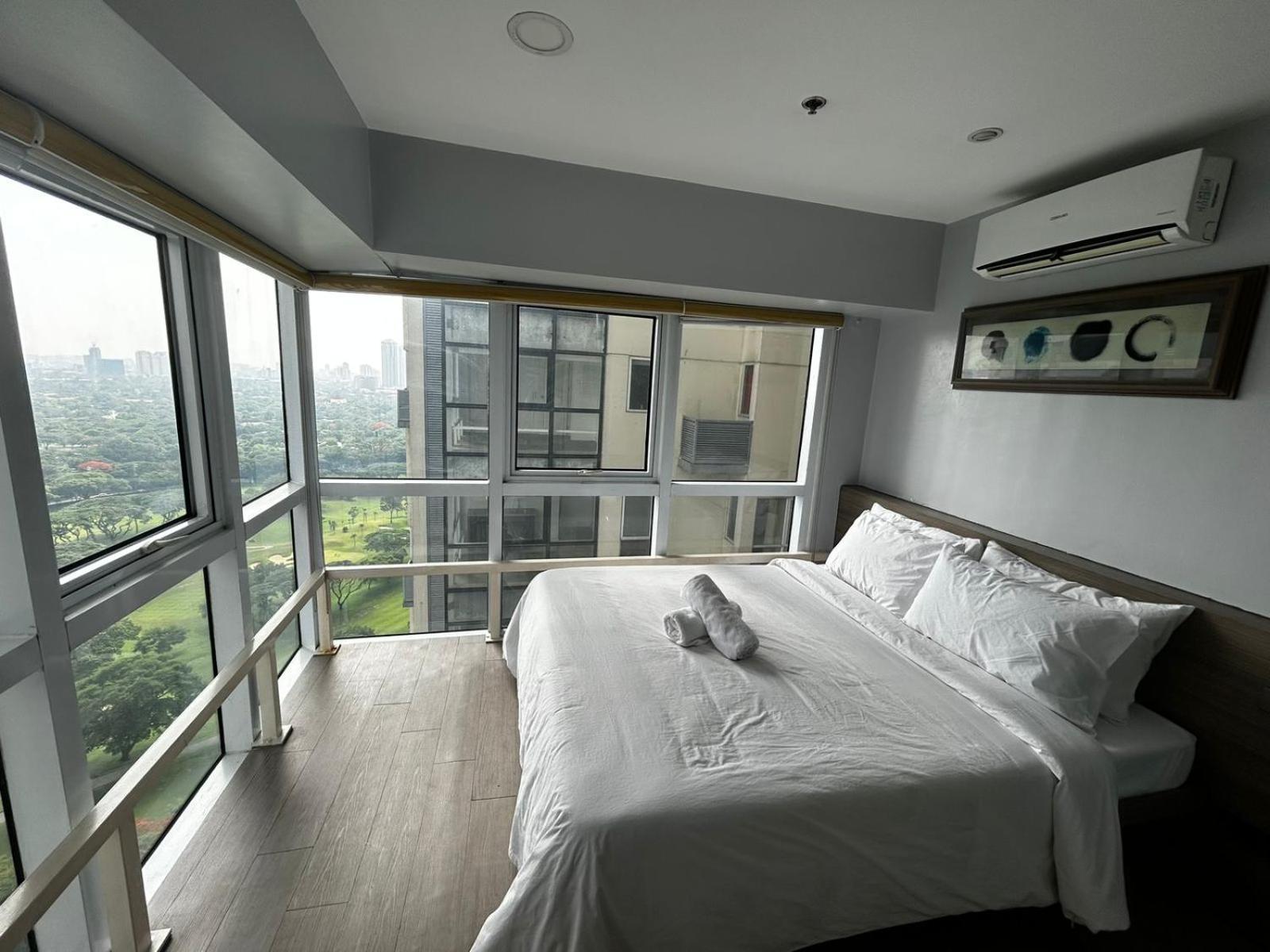 Oasis Regency @ Fort Victoria Bgc Taguig Eksteriør billede