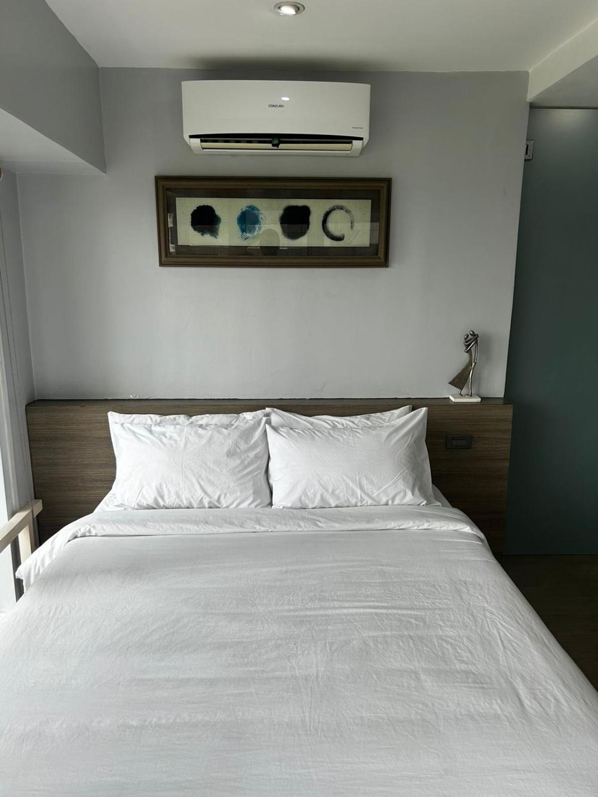 Oasis Regency @ Fort Victoria Bgc Taguig Eksteriør billede