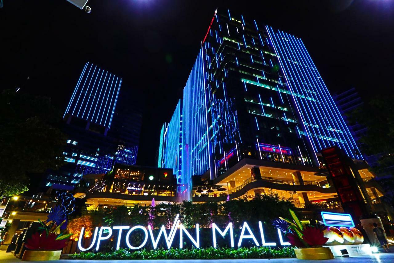 Oasis Regency @ Fort Victoria Bgc Taguig Eksteriør billede
